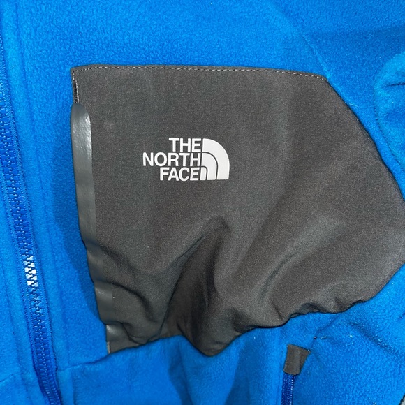 Boys North Face spring jacket - Picture 2 of 3